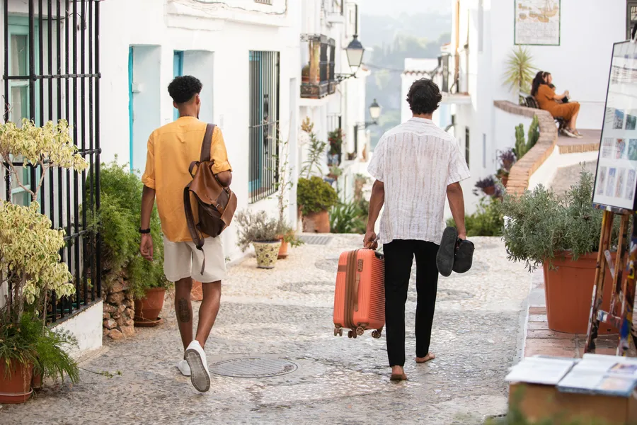 Estratégias para aumentar sua renda sem sair de casa